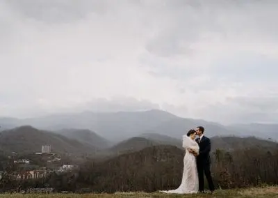 Knoxville Wedding Transportation & Car Rentals