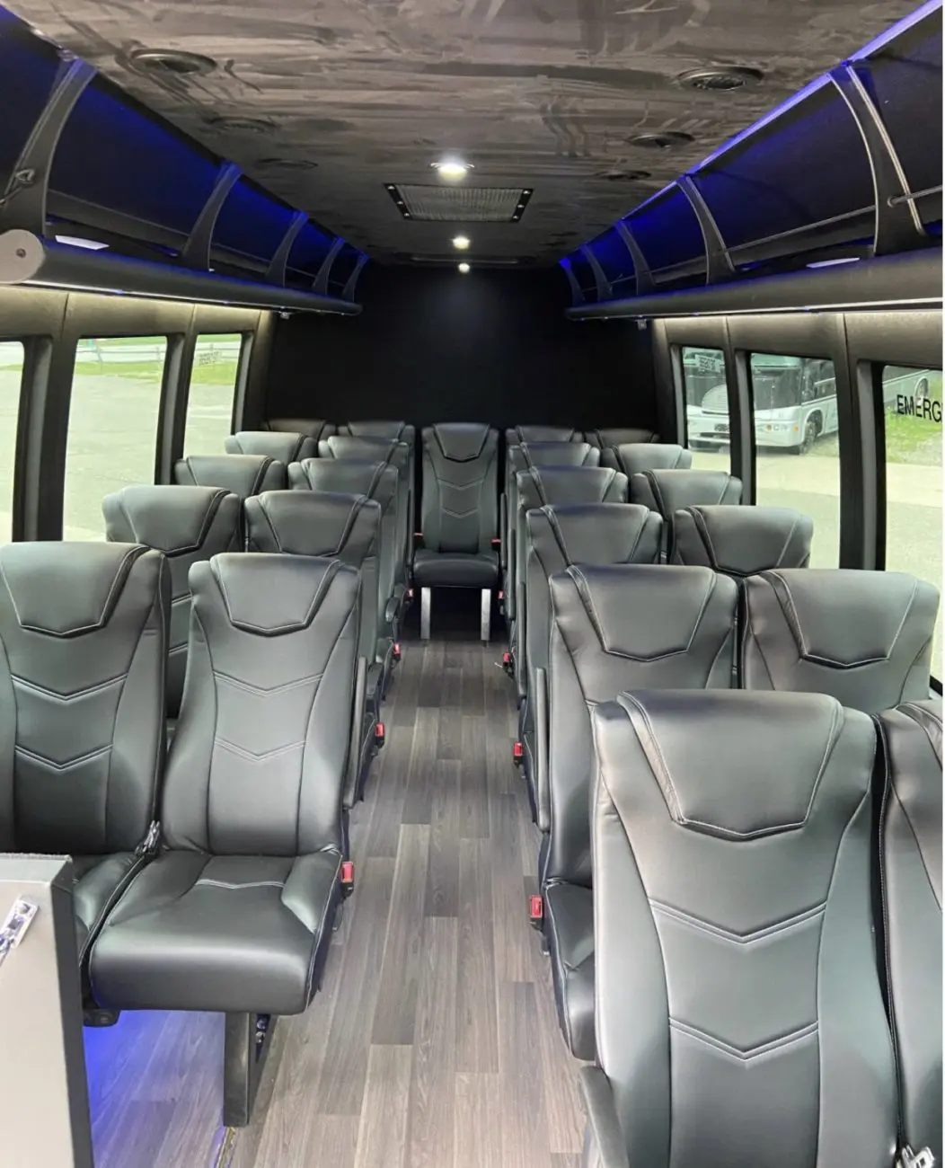 AA6376AC-42CA-47A2-A2B9-70FBD3578050 Trips-min Tennessee Luxury Coaches