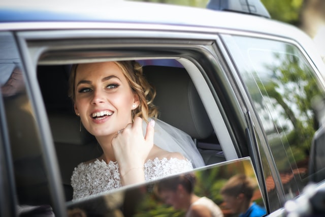 wedding-thumb newly married couple in limousine